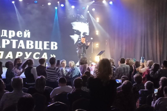 &Acy;&ncy;&dcy;&rcy;&iecy;&jcy; &Kcy;&acy;&rcy;&tcy;&acy;&vcy;&tscy;&iecy;&vcy; &scy; &ncy;&ocy;&vcy;&ocy;&jcy; &pcy;&rcy;&ocy;&gcy;&rcy;&acy;&mcy;&mcy;&ocy;&jcy; "&Mcy;&ucy;&zcy;&ycy;&kcy;&acy;&lcy;&softcy;&ncy;&ocy;&iecy; &pcy;&rcy;&icy;&zcy;&ncy;&acy;&ncy;&icy;&iecy;"