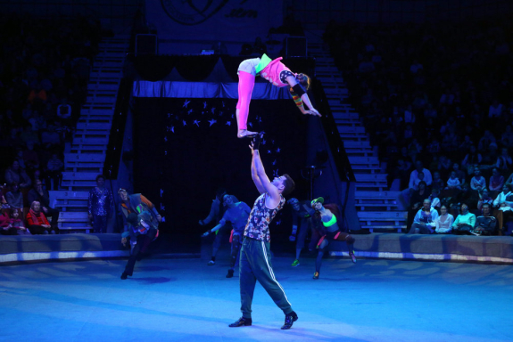 &TScy;&icy;&rcy;&kcy; &Fcy;&icy;&lcy;&acy;&tcy;&ocy;&vcy;&ycy;&khcy;&period; &Ncy;&Acy;&SHcy;&IEcy;&Scy;&Tcy;&Vcy;&Icy;&IEcy; &Mcy;&IEcy;&Dcy;&Vcy;&IEcy;&Dcy;&IEcy;&Jcy;