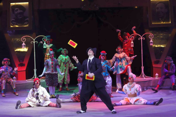 Новогодняя история: Клоун, ёлка, чудеса!