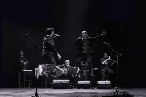 Сок. Кровь. И ещё....