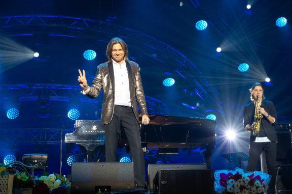 &Dcy;&mcy;&icy;&tcy;&rcy;&icy;&jcy; &Mcy;&acy;&lcy;&icy;&kcy;&ocy;&vcy;