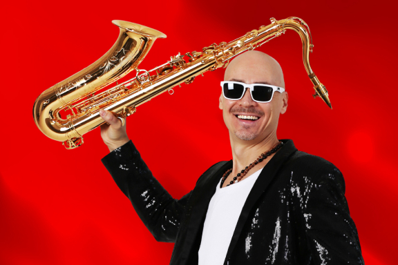 Саксофонист SyntheticSax. Мировые хиты от Ameno до Lambada.