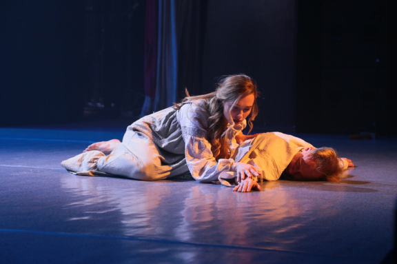 &Bcy;&acy;&lcy;&lcy;&acy;&dcy;&acy; &ocy; &kcy;&rcy;&ycy;&lcy;&softcy;&yacy;&khcy;