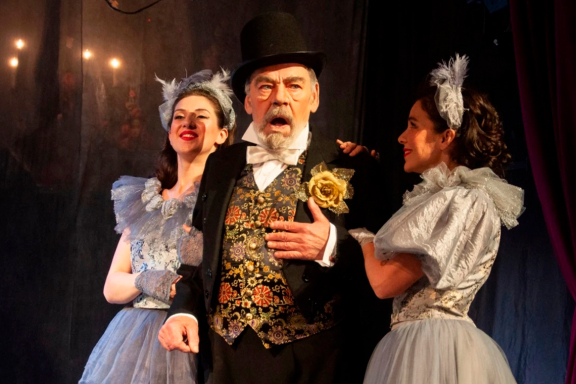 &Scy;&icy;&lcy;&softcy;&vcy;&acy;&period; &Dcy;&ocy;&jcy;&tcy;&icy; &dcy;&ocy; &pcy;&rcy;&iecy;&mcy;&softcy;&iecy;&rcy;&ycy;