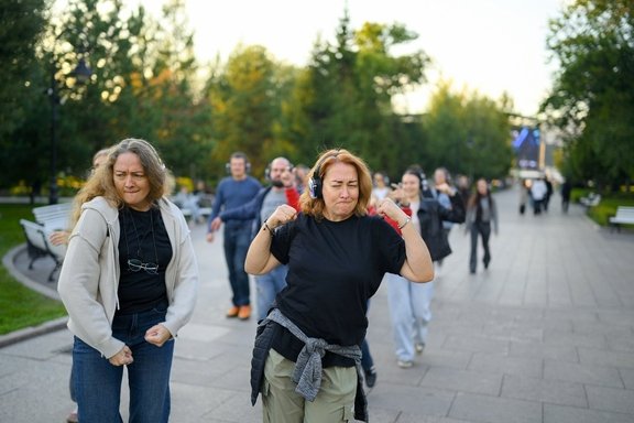 &Ncy;&acy;&scy;&tcy;&yacy;&comma; &tcy;&acy;&ncy;&tscy;&ucy;&jcy;