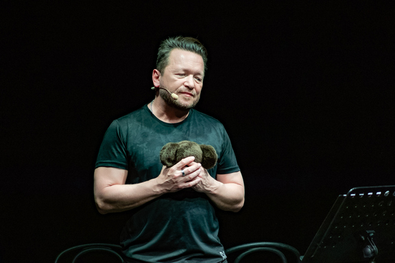 &Acy;&Scy;&Acy;&Dcy;&Ocy;&Vcy;&period;&Pcy;&Ocy;&Ecy;&Tcy;&comma; &Kcy;&Ocy;&Tcy;&Ocy;&Rcy;&Ycy;&Jcy; &Vcy;&Icy;&Dcy;&IEcy;&Lcy; &Scy;&IEcy;&Rcy;&Dcy;&TScy;&IEcy;&Mcy;&period; &Mcy;&ocy;&ncy;&ocy;&scy;&pcy;&iecy;&kcy;&tcy;&acy;&kcy;&lcy;&softcy; &Vcy;&lcy;&acy;&dcy;&icy;&mcy;&icy;&rcy;&acy; &Gcy;&lcy;&acy;&zcy;&ucy;&ncy;&ocy;&vcy;&acy;