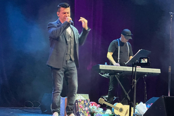 &Acy;&ncy;&dcy;&rcy;&iecy;&jcy; &Kcy;&acy;&rcy;&tcy;&acy;&vcy;&tscy;&iecy;&vcy; &scy; &ncy;&ocy;&vcy;&ocy;&jcy; &pcy;&rcy;&ocy;&gcy;&rcy;&acy;&mcy;&mcy;&ocy;&jcy; "&Mcy;&ucy;&zcy;&ycy;&kcy;&acy;&lcy;&softcy;&ncy;&ocy;&iecy; &pcy;&rcy;&icy;&zcy;&ncy;&acy;&ncy;&icy;&iecy;"