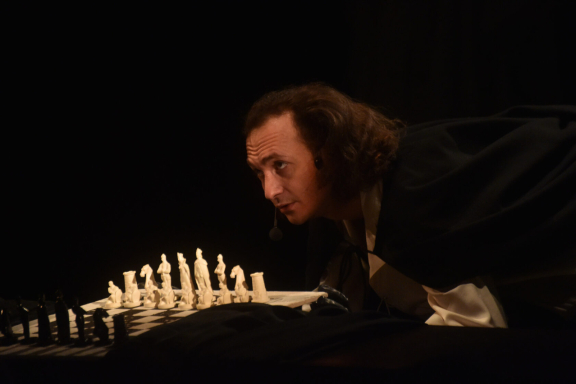 &Scy;&tcy;&rcy;&acy;&scy;&tcy;&icy; &pcy;&ocy; &ZHcy;&acy;&ncy;&ncy;&iecy;