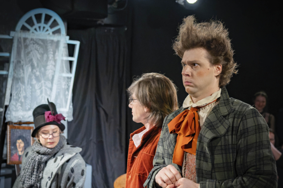 "&Bcy;&iecy;&zcy;&ycy;&mcy;&yacy;&ncy;&ncy;&acy;&yacy; &zcy;&vcy;&iecy;&zcy;&dcy;&acy;"