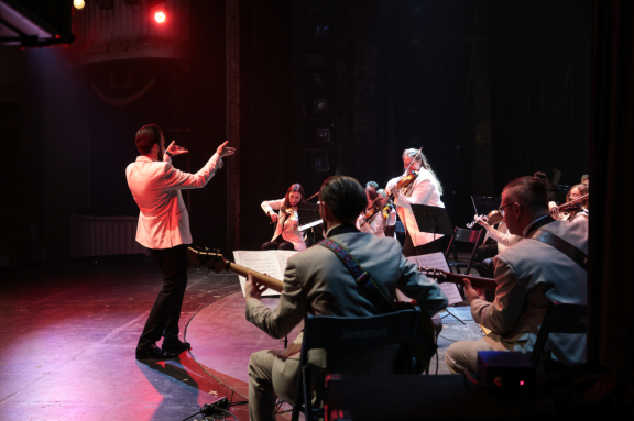 &Ocy;&rcy;&kcy;&iecy;&scy;&tcy;&rcy; &Pcy;&ocy;&lcy;&yacy; &Mcy;&ocy;&rcy;&icy;&acy; - &zcy;&ocy;&lcy;&ocy;&tcy;&acy;&yacy; &kcy;&ocy;&lcy;&lcy;&iecy;&kcy;&tscy;&icy;&yacy; &icy;&zcy; &rcy;&iecy;&pcy;&iecy;&rcy;&tcy;&ucy;&acy;&rcy;&acy;