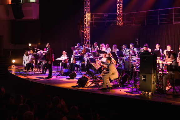 &Ocy;&rcy;&kcy;&iecy;&scy;&tcy;&rcy; &Pcy;&ocy;&lcy;&yacy; &Mcy;&ocy;&rcy;&icy;&acy; - &zcy;&ocy;&lcy;&ocy;&tcy;&acy;&yacy; &kcy;&ocy;&lcy;&lcy;&iecy;&kcy;&tscy;&icy;&yacy; &icy;&zcy; &rcy;&iecy;&pcy;&iecy;&rcy;&tcy;&ucy;&acy;&rcy;&acy;