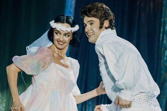 &Mcy;&ucy;&zcy;&ycy;&kcy;&acy;&lcy;&softcy;&ncy;&ycy;&jcy; &scy;&pcy;&iecy;&kcy;&tcy;&acy;&kcy;&lcy;&softcy; "&Dcy;&zhcy;&ocy; &Dcy;&acy;&scy;&scy;&iecy;&ncy;"