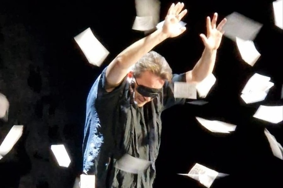 &Acy;&Scy;&Acy;&Dcy;&Ocy;&Vcy;&period;&Pcy;&Ocy;&Ecy;&Tcy;&comma; &Kcy;&Ocy;&Tcy;&Ocy;&Rcy;&Ycy;&Jcy; &Vcy;&Icy;&Dcy;&IEcy;&Lcy; &Scy;&IEcy;&Rcy;&Dcy;&TScy;&IEcy;&Mcy;&period; &Mcy;&ocy;&ncy;&ocy;&scy;&pcy;&iecy;&kcy;&tcy;&acy;&kcy;&lcy;&softcy; &Vcy;&lcy;&acy;&dcy;&icy;&mcy;&icy;&rcy;&acy; &Gcy;&lcy;&acy;&zcy;&ucy;&ncy;&ocy;&vcy;&acy;