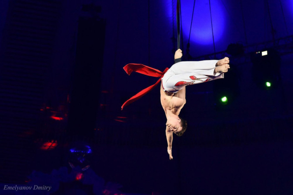 &TScy;&icy;&rcy;&kcy; &Fcy;&icy;&lcy;&acy;&tcy;&ocy;&vcy;&ycy;&khcy;&period; &Ncy;&Acy;&SHcy;&IEcy;&Scy;&Tcy;&Vcy;&Icy;&IEcy; &Mcy;&IEcy;&Dcy;&Vcy;&IEcy;&Dcy;&IEcy;&Jcy;