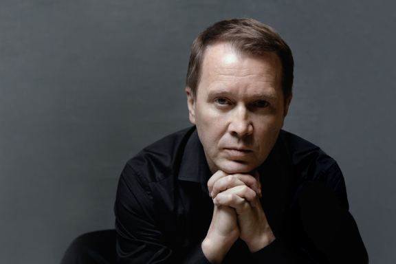 &IEcy;&vcy;&gcy;&iecy;&ncy;&icy;&jcy; &Mcy;&icy;&rcy;&ocy;&ncy;&ocy;&vcy;&period; &Scy;&pcy;&iecy;&kcy;&tcy;&acy;&kcy;&lcy;&softcy; &laquo;&Rcy;&ucy;&scy;&scy;&kcy;&icy;&jcy; &kcy;&rcy;&iecy;&scy;&tcy;&raquo;